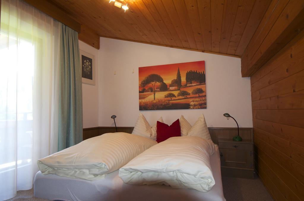 Dreilaenderhaus Apartman Westendorf Szoba fotó