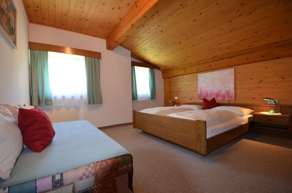 Dreilaenderhaus Apartman Westendorf Szoba fotó