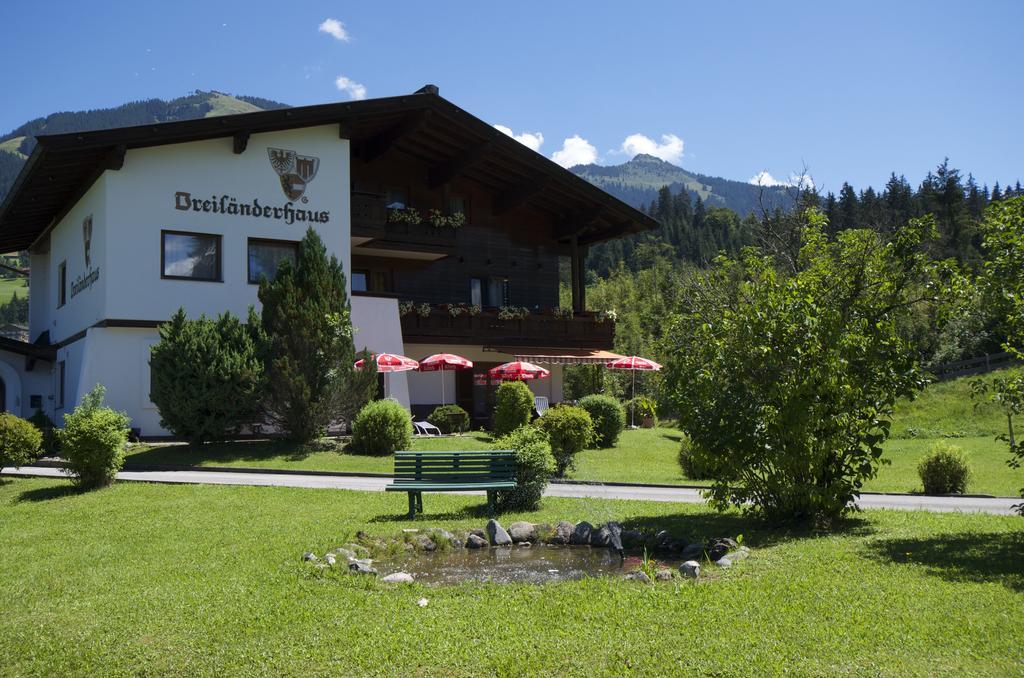 Dreilaenderhaus Apartman Westendorf Szoba fotó