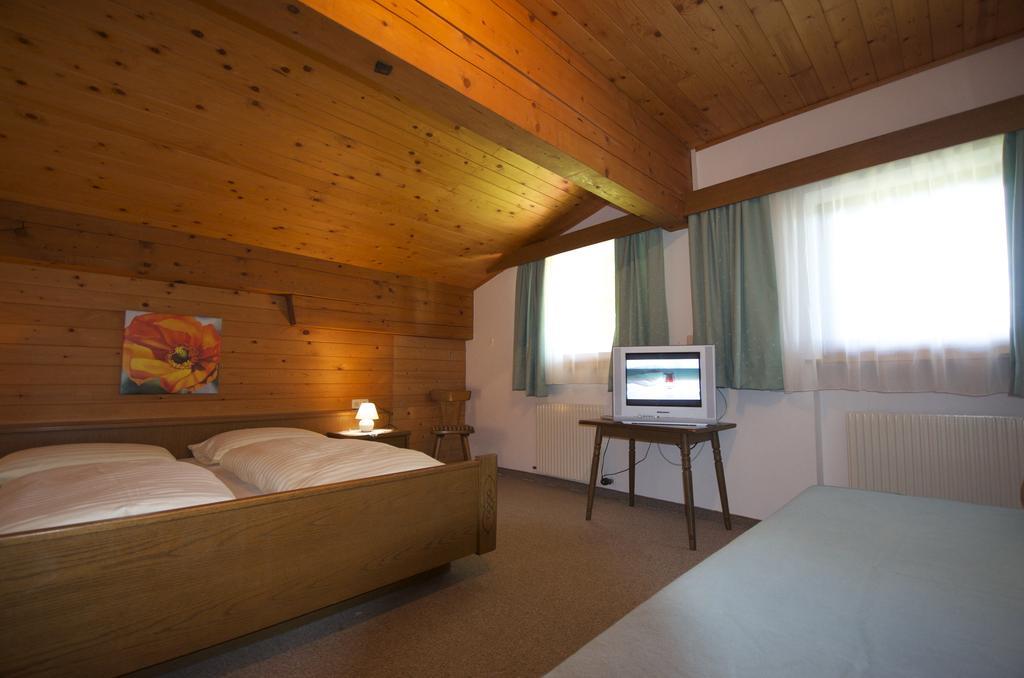 Dreilaenderhaus Apartman Westendorf Szoba fotó